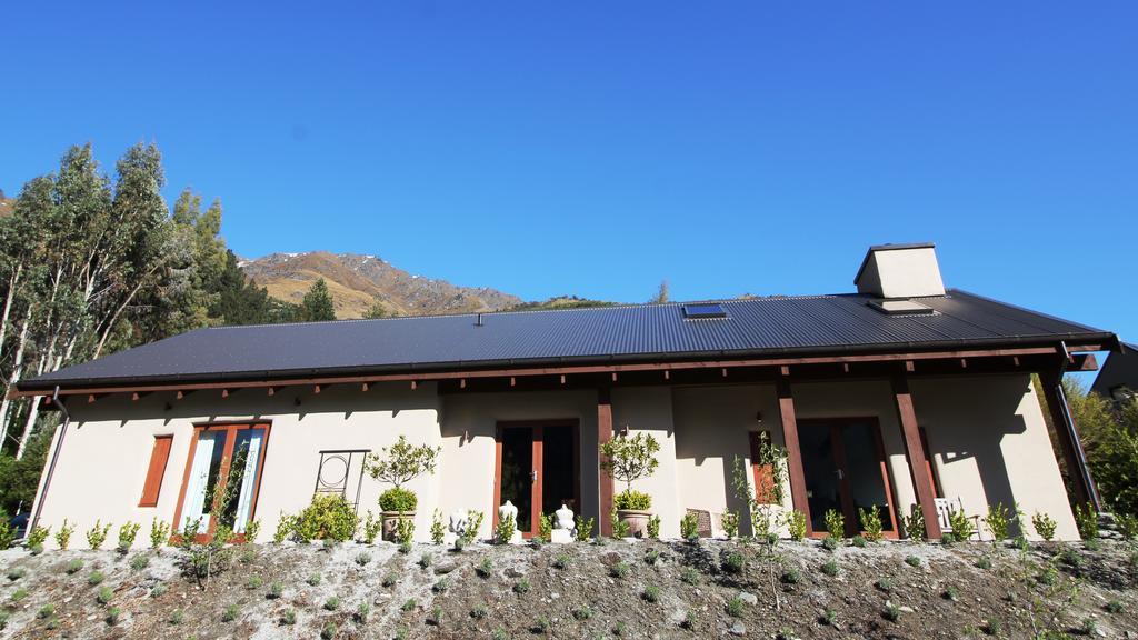 Arthurs Point The Paddock Straw Bale Luxury Holiday House חדר תמונה